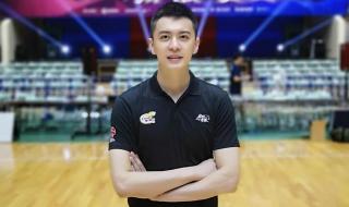 辽宁男篮主教练杨鸣 辽宁队杨鸣是哪里人