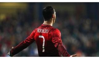 足球运动员年薪最高时多少 梅西周薪最高的一年